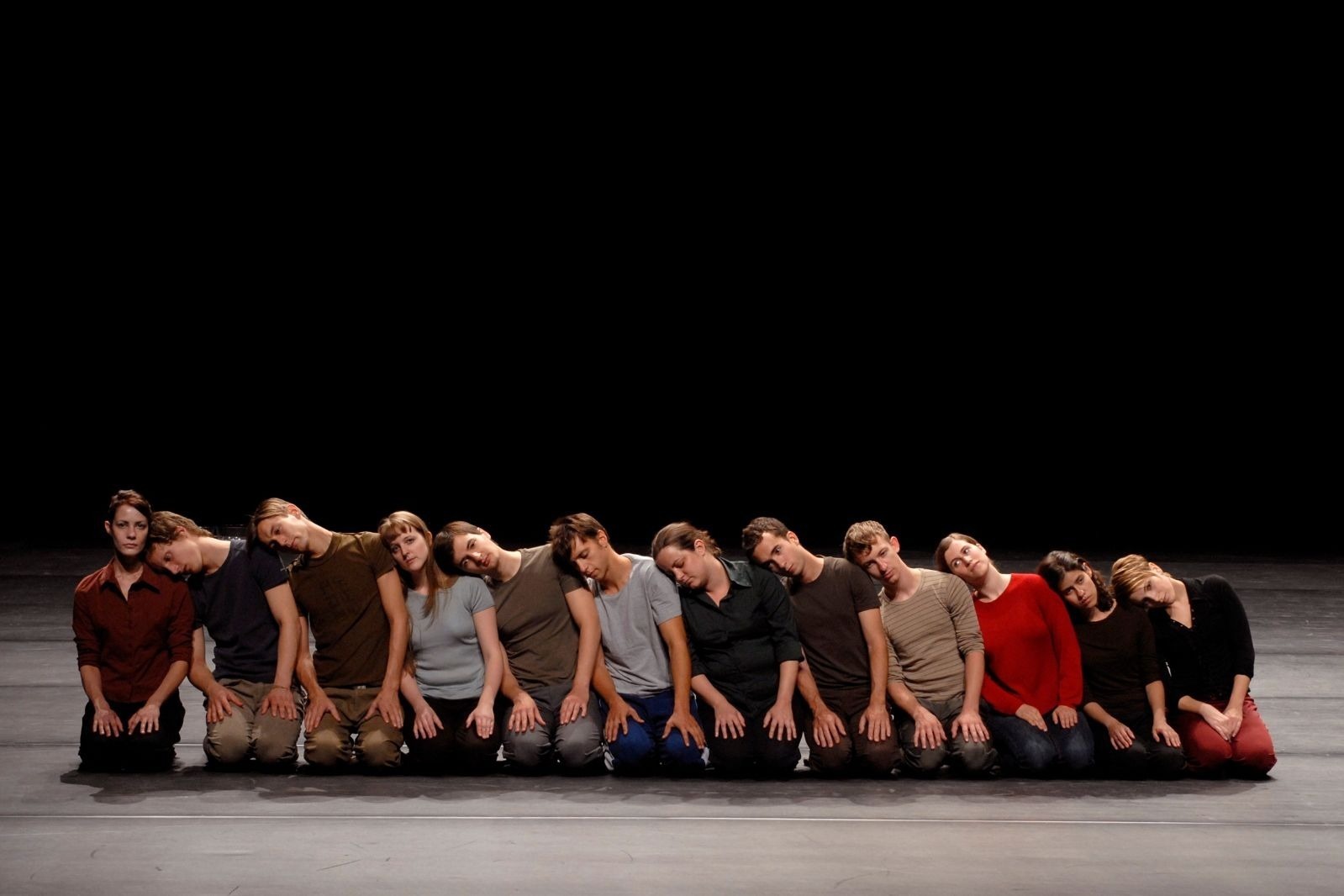 Raimund-Hoghe_Young-People-Old-Voices_heads-line_Credit_Rosa-Frank
