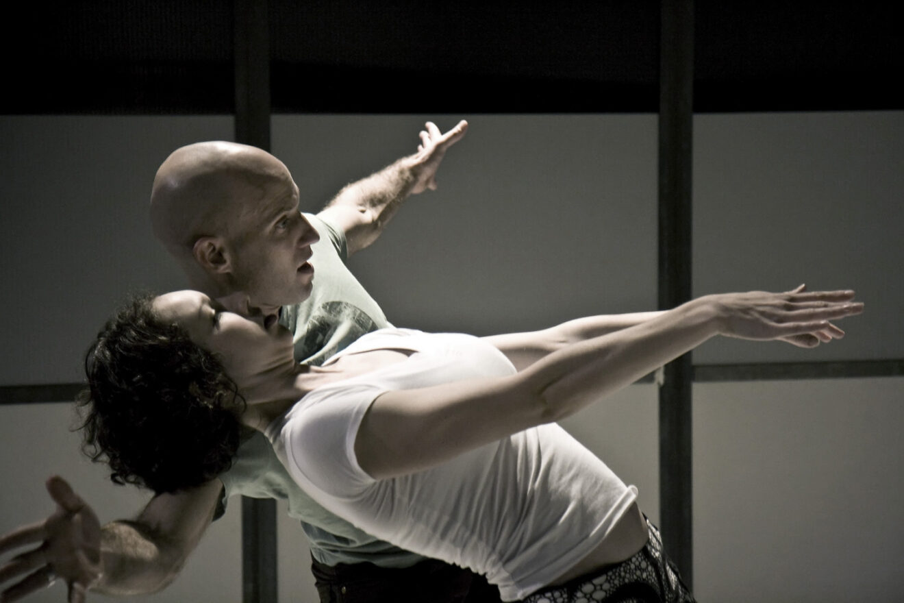 Echo Echo Dance Theatre