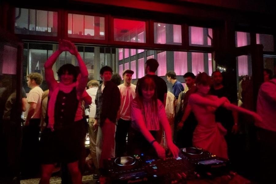 Dance and live electronic music transformed Bewley's Café Theatre after dark